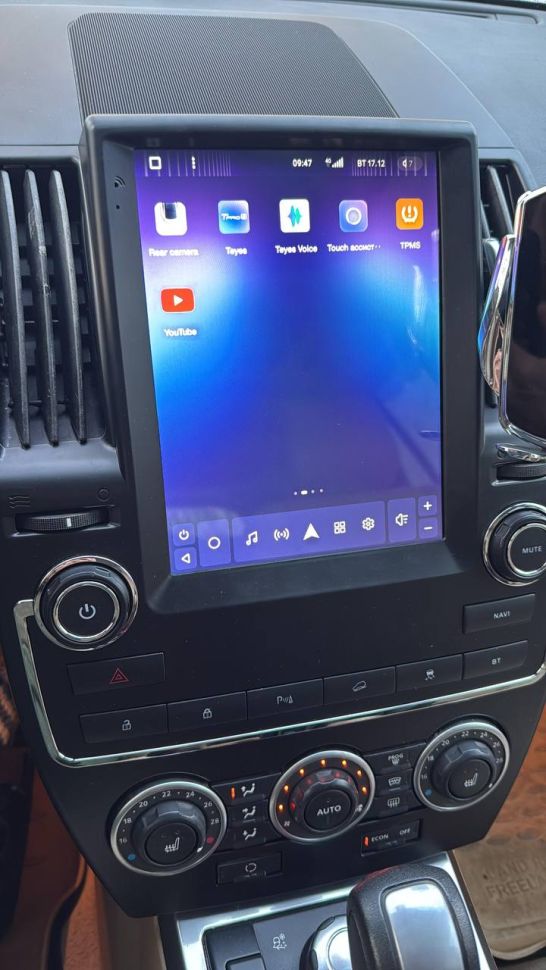 Штатная магнитола Tesla style Teyes TPRO 2 4/64 Land Rover Freelander 2 (2006-2012) Тип-B